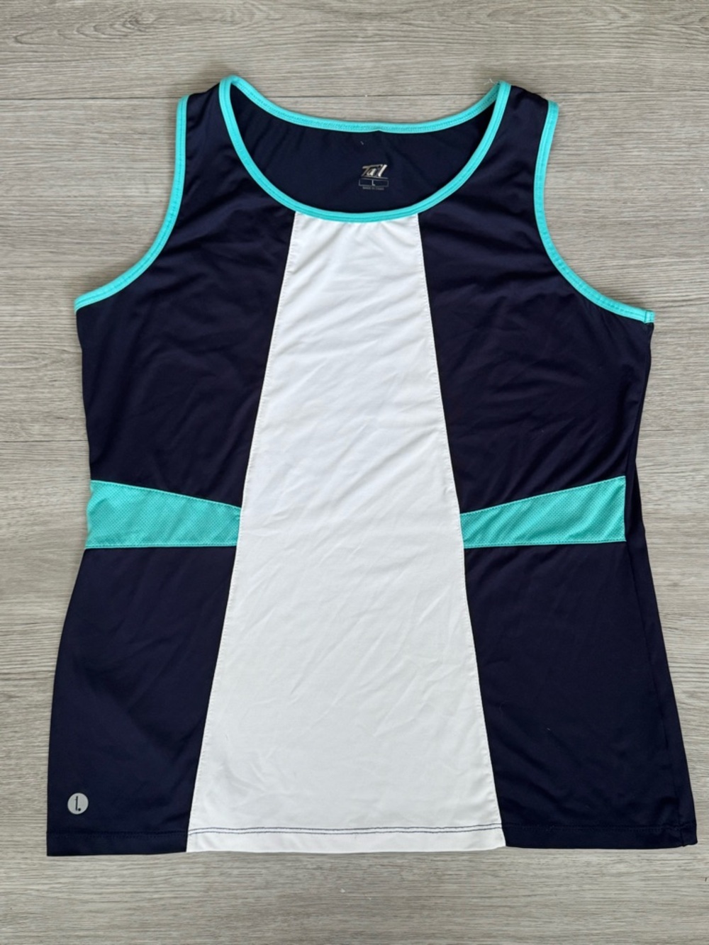 Tail Women’s Blue And White Tale is Tank Top Size Large